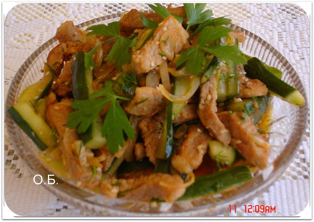 Фото для Мясо с огурцом по корейски