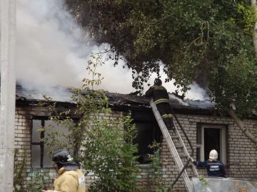 Фото для Сгорел дом и всё в нём подожгли я один не кого больше нет как дальше жить не знаю