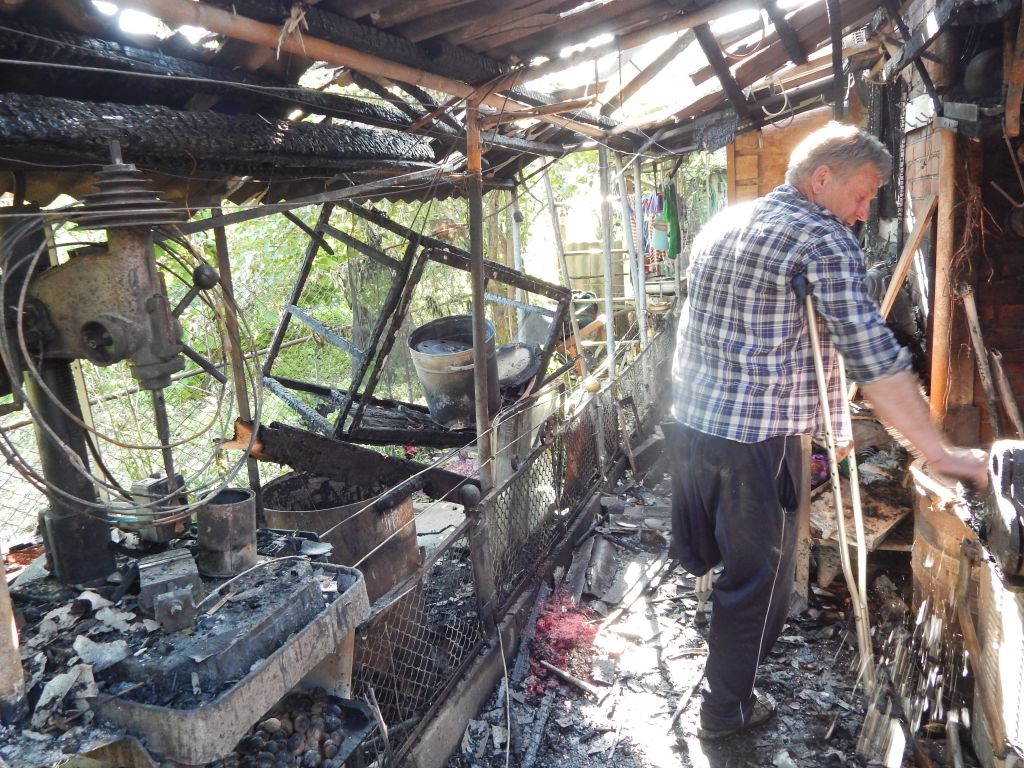 Фото для Помогите погорельцу