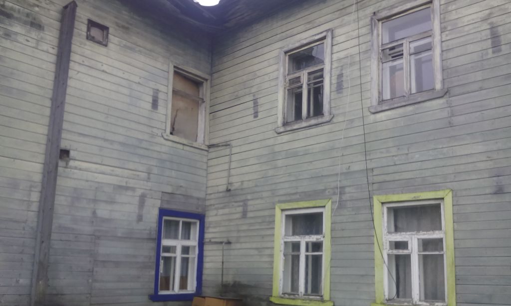 Фото для Скоро рухнет дом. Помогите, пожалуйста. Мы можем остаться без жилья.