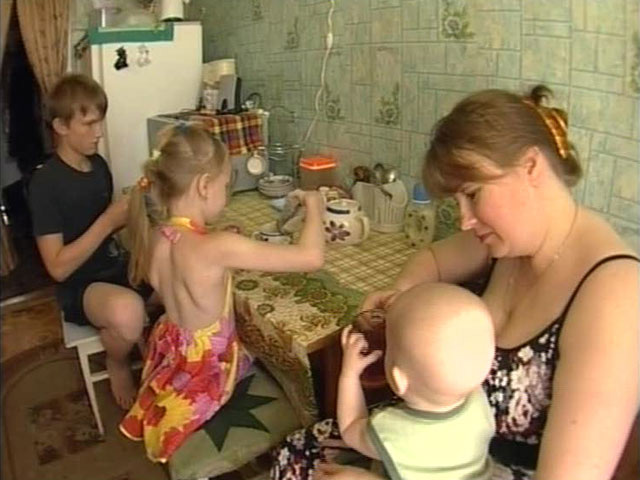 Фото для Мать одиночка из Саратова