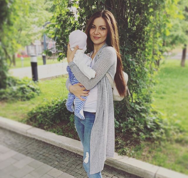 Фото для Совсем одна, помогите
