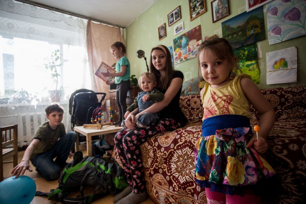 Фото для Помогите пожалуйста, не проходите мимо