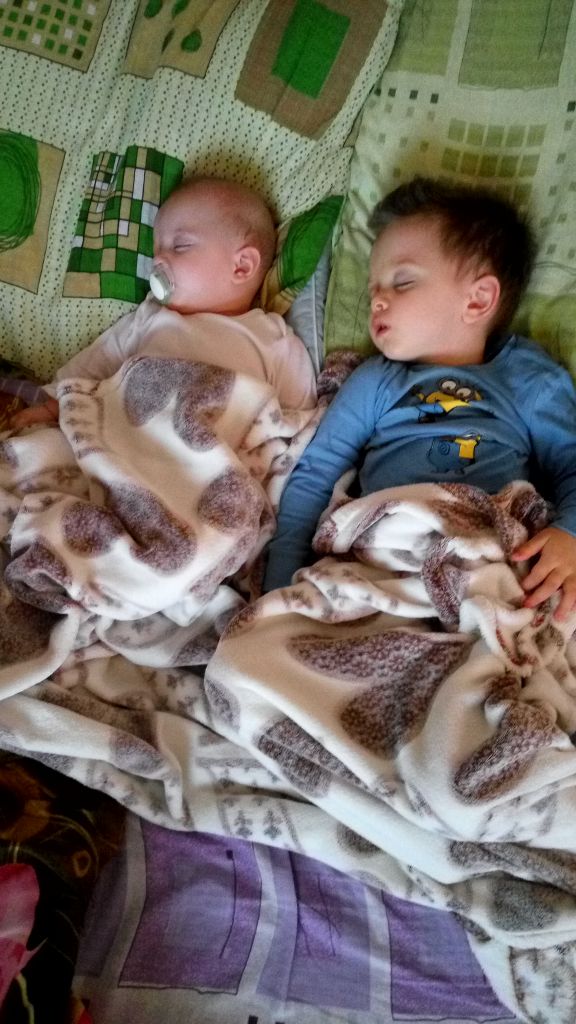 Фото для Прошу помочь поднять детей и сделать ремонт и отопление что бы детям было тепло и уютно!