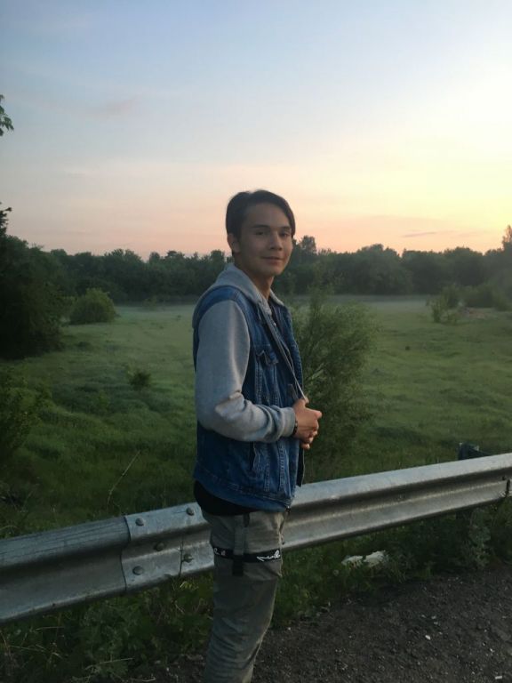 Фото для Помогите Азизу