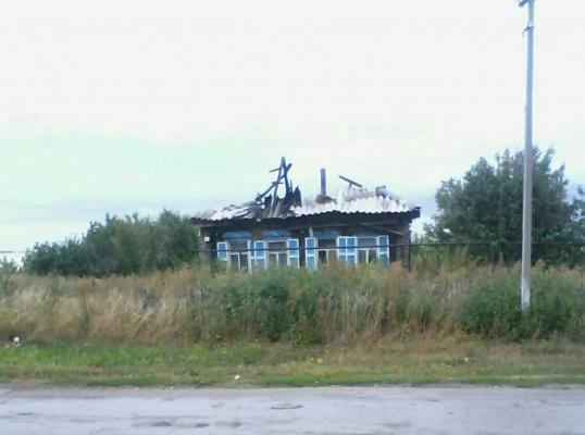 Фото для Страшное горе: у нас сгорел дом.