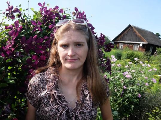 Фото для Женщина с инвалидностью с ребенком просит помочь